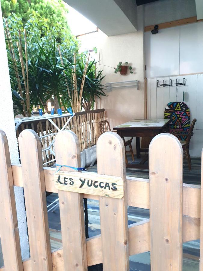 T2-3 Cabine Les Yuccas 200 M Plage Du Boucanet Rive Droite Grau Du Roi Ideal 2-4 Pers Le Grau-du-Roi Exterior photo